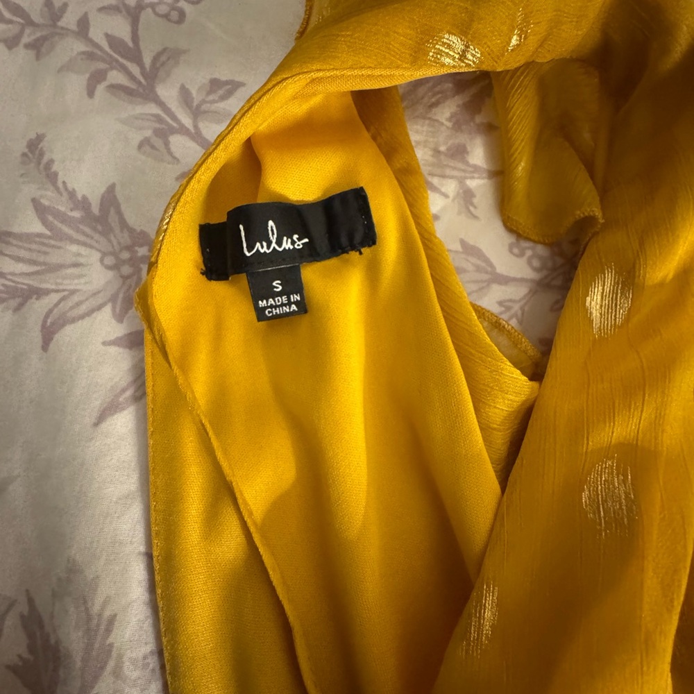 Lulus Yellow Scarf